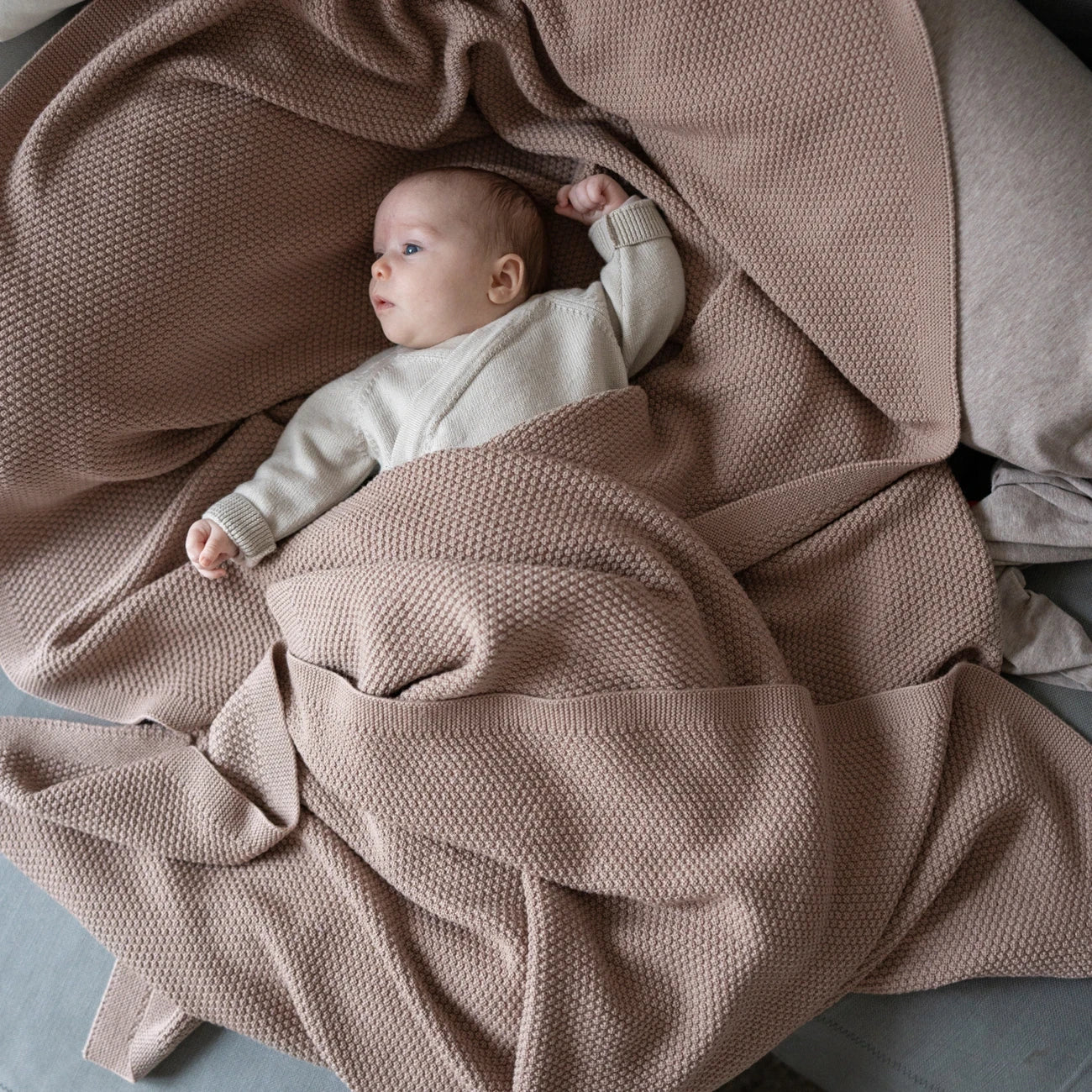 THE WOOLLY FAMILY BLANKET - pure - Image 4