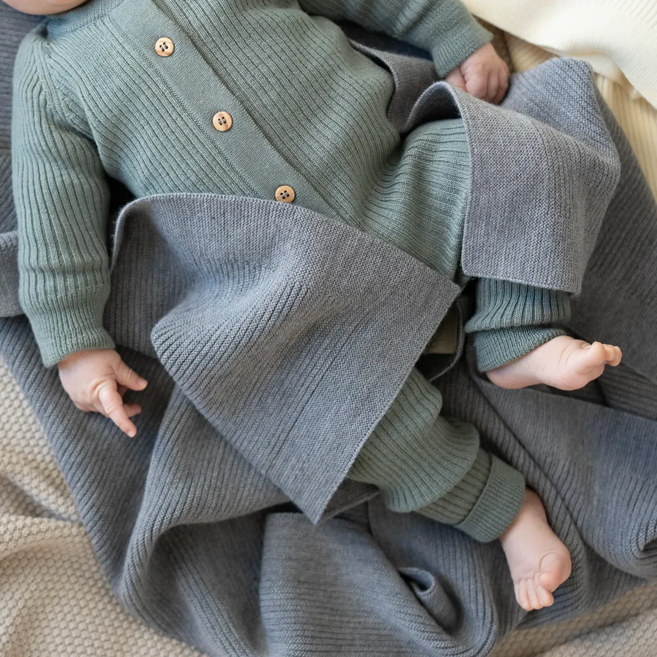 THE WOOLLY ONESIE - blue - Image 5