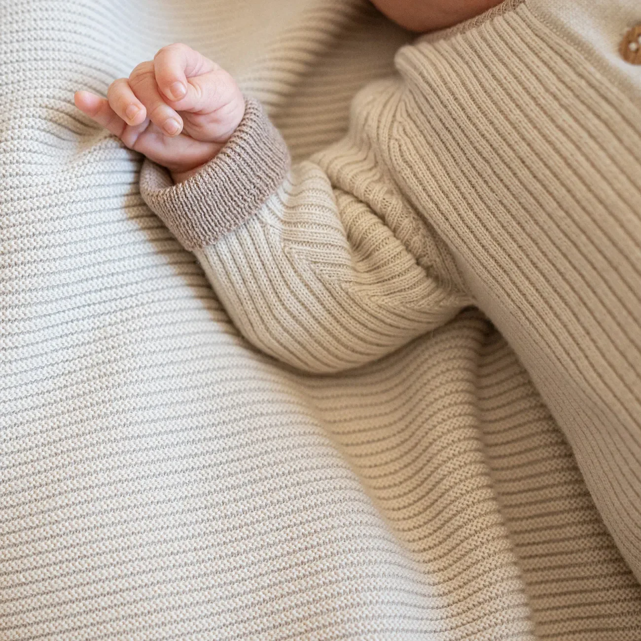 THE WOOLLY ONESIE TWO-TONE - sand - Image 11