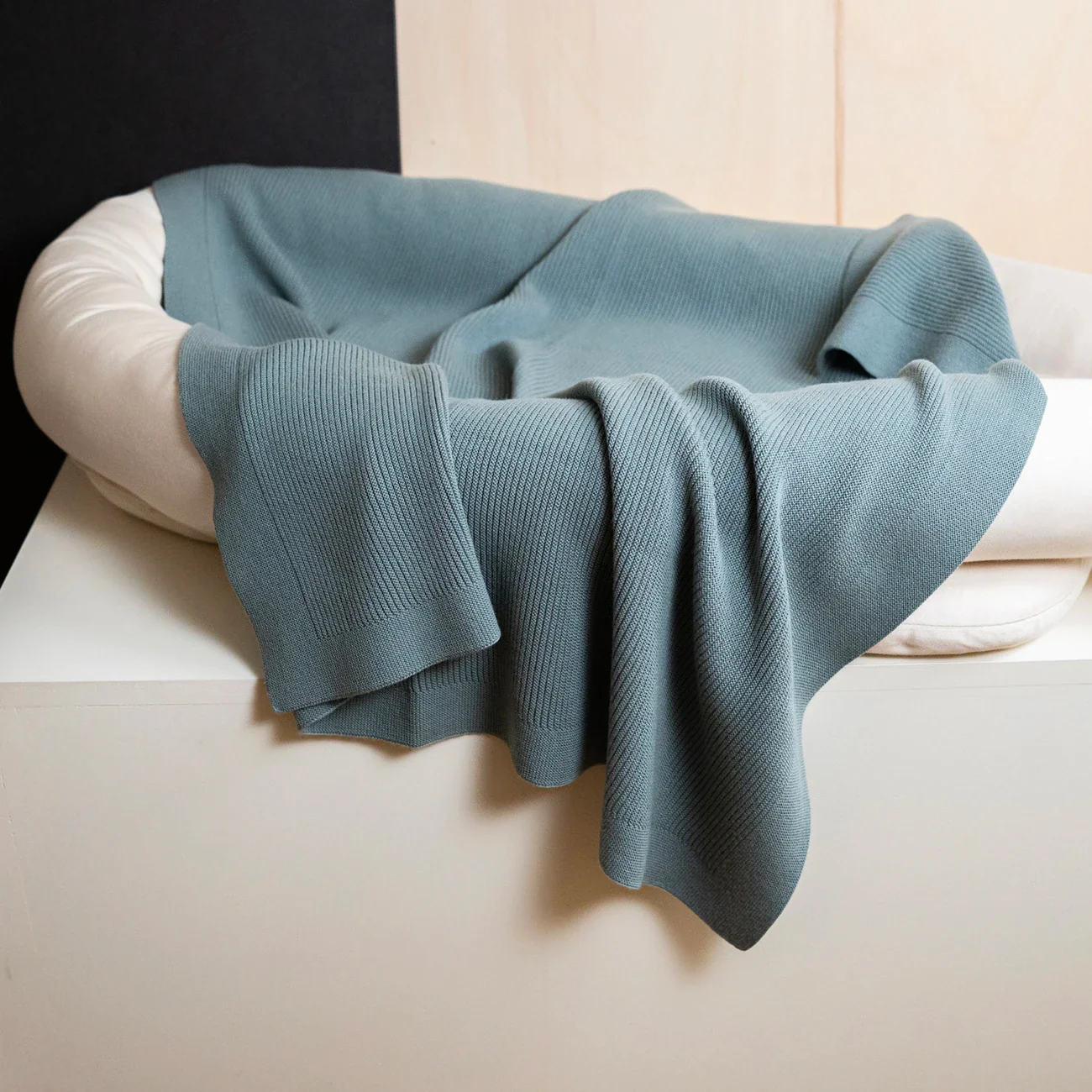 THE WOOLLY RIB BLANKET - sage - Image 9